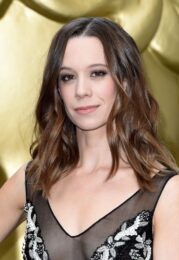 Chloe Pirrie