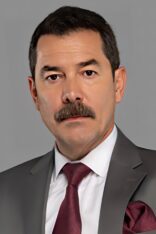 Fikret Kuşkan